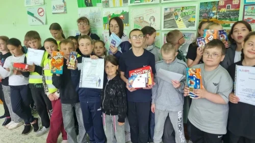В Кизеле состоялся муниципальный конкурс "Безопасное колесо" В Кизеле состоялся муниципальный конкурс "Безопасное колесо"